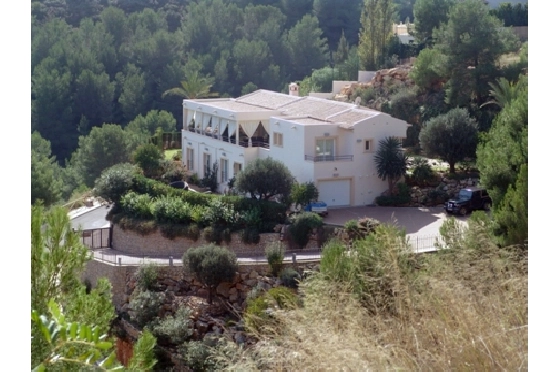 Villa in Javea(Montgo) zu verkaufen, Espace de vie 365 m², Terrain 1500 m², 4 Chambres &agrave; coucher, 4 Badezimmer, Pool, ref.: SV-2612-1