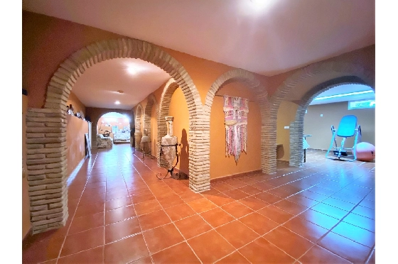 Finca in Denia zu verkaufen, Espace de vie 450 m², Baujahr 1985, + Ofen, Klimaanlage, Terrain 17000 m², 8 Chambres &agrave; coucher, 4 Badezimmer, Pool, ref.: SC-T0617-28