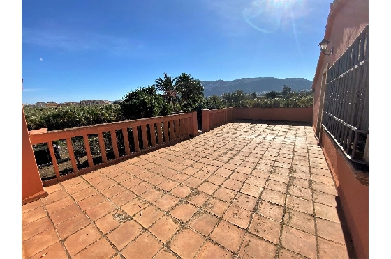 Finca in Denia zu verkaufen, Espace de vie 450 m², Baujahr 1985, + Ofen, Klimaanlage, Terrain 17000 m², 8 Chambres &agrave; coucher, 4 Badezimmer, Pool, ref.: SC-T0617-34