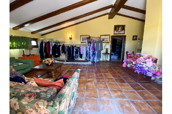 Finca in Denia zu verkaufen, Espace de vie 450 m², Baujahr 1985, + Ofen, Klimaanlage, Terrain 17000 m², 8 Chambres &agrave; coucher, 4 Badezimmer, Pool, ref.: SC-T0617-35
