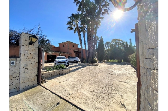 Finca in Denia zu verkaufen, Espace de vie 450 m², Baujahr 1985, + Ofen, Klimaanlage, Terrain 17000 m², 8 Chambres &agrave; coucher, 4 Badezimmer, Pool, ref.: SC-T0617-40