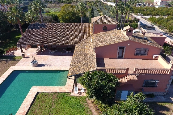 Finca in Denia zu verkaufen, Espace de vie 450 m², Baujahr 1985, + Ofen, Klimaanlage, Terrain 17000 m², 8 Chambres &agrave; coucher, 4 Badezimmer, Pool, ref.: SC-T0617-44