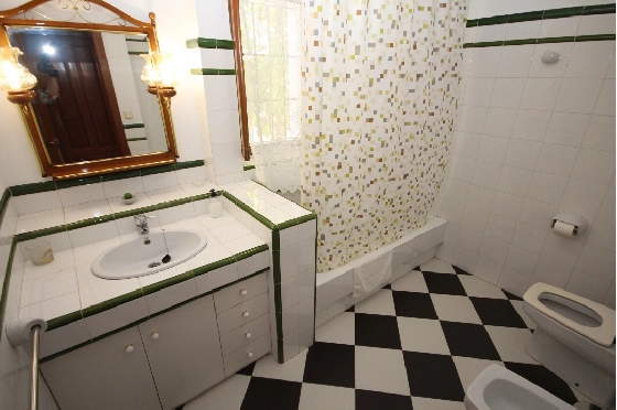 Finca in Ondara zur Ferienvermietung, Espace de vie 360 m², Baujahr 1983, Terrain 2200 m², 4 Chambres &agrave; coucher, 4 Badezimmer, ref.: V-0517-8