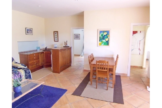 Villa in Moraira(Club Moraira) zu verkaufen, Espace de vie 220 m², Baujahr 2000, + Fussbodenheizung, Klimaanlage, Terrain 800 m², 4 Chambres &agrave; coucher, 3 Badezimmer, Pool, ref.: BI-MT.H-523-27