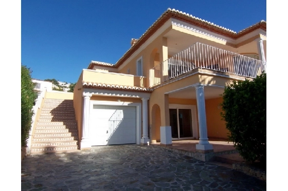 Villa in Moraira(Club Moraira) zu verkaufen, Espace de vie 220 m², Baujahr 2000, + Fussbodenheizung, Klimaanlage, Terrain 800 m², 4 Chambres &agrave; coucher, 3 Badezimmer, Pool, ref.: BI-MT.H-523-9