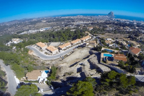 Wohngrundstück in Calpe(Cucarres) zu verkaufen, Klimaanlage, Terrain 6015 m², Pool, ref.: BI-CA.G-076-1