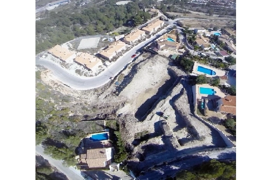 Wohngrundstück in Calpe(Cucarres) zu verkaufen, Klimaanlage, Terrain 6015 m², Pool, ref.: BI-CA.G-076-4