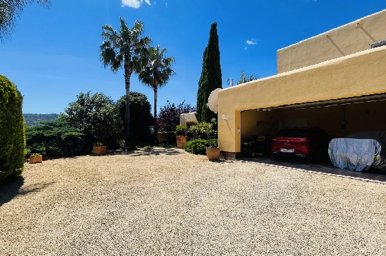 Villa in Tormos zu verkaufen, Espace de vie 300 m², Baujahr 2007, Zustand gepflegt, + Zentralheizung, Klimaanlage, Terrain 13000 m², 4 Chambres &agrave; coucher, 4 Badezimmer, Pool, ref.: JS-0724-22