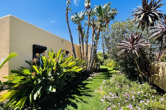 Villa in Tormos zu verkaufen, Espace de vie 300 m², Baujahr 2007, Zustand gepflegt, + Zentralheizung, Klimaanlage, Terrain 13000 m², 4 Chambres &agrave; coucher, 4 Badezimmer, Pool, ref.: JS-0724-31