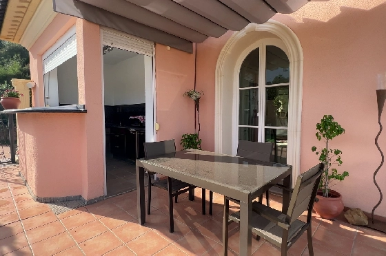 Villa in Denia-La Sella zu verkaufen, Espace de vie 425 m², Baujahr 2006, Zustand neuwertig, + Fussbodenheizung, Klimaanlage, Terrain 1300 m², 5 Chambres &agrave; coucher, 4 Badezimmer, Pool, ref.: MJ-0618-28