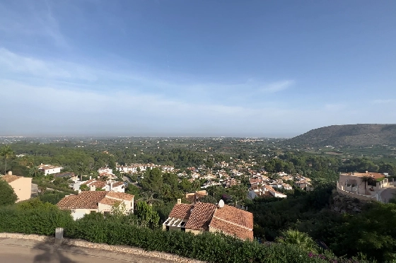 Villa in Denia-La Sella zu verkaufen, Espace de vie 425 m², Baujahr 2006, Zustand neuwertig, + Fussbodenheizung, Klimaanlage, Terrain 1300 m², 5 Chambres &agrave; coucher, 4 Badezimmer, Pool, ref.: MJ-0618-31