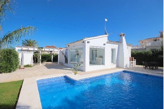Villa in Els Poblets(Ptda. Barranquets) zur Ferienvermietung, Espace de vie 114 m², Baujahr 1986, Zustand gepflegt, + Zentralheizung, Klimaanlage, Terrain 510 m², 3 Chambres &agrave; coucher, 2 Badezimmer, Pool, ref.: T-1118-1