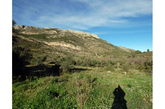 Finca in Jalon zu verkaufen, Espace de vie 100 m², Klimaanlage, Terrain 35000 m², 1 Chambres &agrave; coucher, 1 Badezimmer, Pool, ref.: O-V52814-3