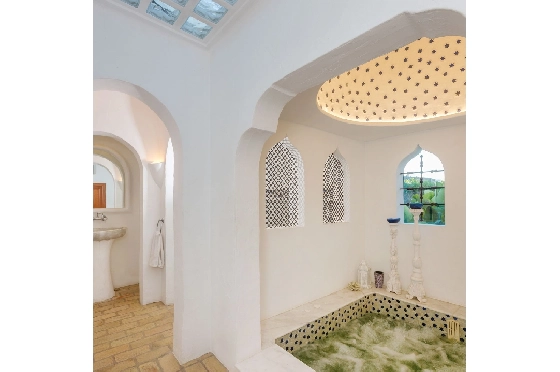 Finca in Javea(Javea) zu verkaufen, Espace de vie 476 m², Terrain 7246 m², 6 Chambres &agrave; coucher, 4 Badezimmer, Pool, ref.: HG-3282-14