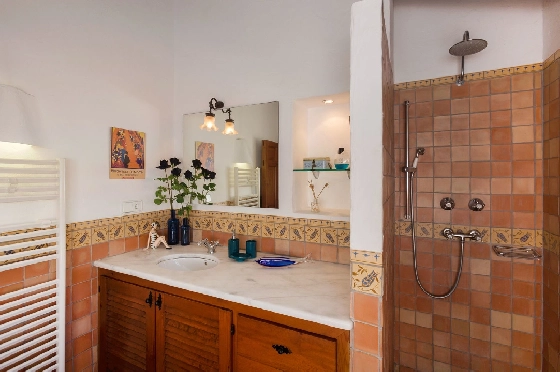 Finca in Javea(Javea) zu verkaufen, Espace de vie 476 m², Terrain 7246 m², 6 Chambres &agrave; coucher, 4 Badezimmer, Pool, ref.: HG-3282-15