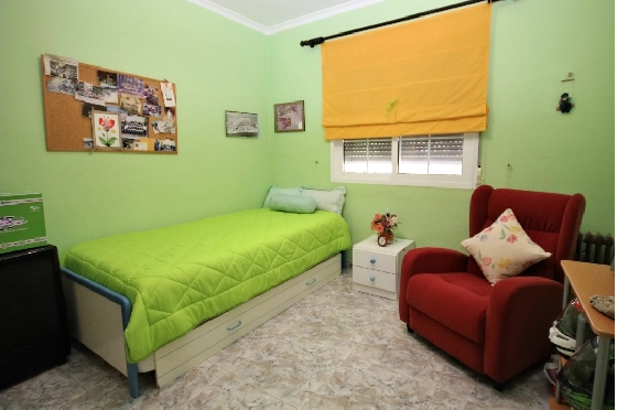 Villa in Els Poblets zu verkaufen, Espace de vie 232 m², Baujahr 1998, + KLIMA, Klimaanlage, Terrain 11310 m², 4 Chambres &agrave; coucher, 2 Badezimmer, Pool, ref.: GC-3119-10