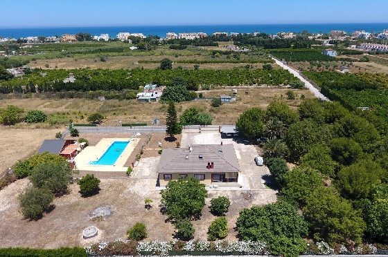 Villa in Els Poblets zu verkaufen, Espace de vie 232 m², Baujahr 1998, + KLIMA, Klimaanlage, Terrain 11310 m², 4 Chambres &agrave; coucher, 2 Badezimmer, Pool, ref.: GC-3119-2