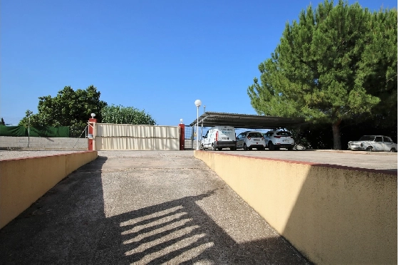 Villa in Els Poblets zu verkaufen, Espace de vie 232 m², Baujahr 1998, + KLIMA, Klimaanlage, Terrain 11310 m², 4 Chambres &agrave; coucher, 2 Badezimmer, Pool, ref.: GC-3119-22