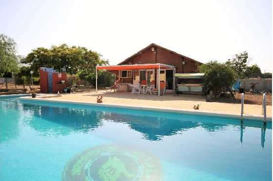 Villa in Els Poblets zu verkaufen, Espace de vie 232 m², Baujahr 1998, + KLIMA, Klimaanlage, Terrain 11310 m², 4 Chambres &agrave; coucher, 2 Badezimmer, Pool, ref.: GC-3119-3