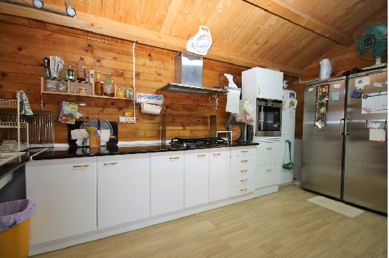 Villa in Els Poblets zu verkaufen, Espace de vie 232 m², Baujahr 1998, + KLIMA, Klimaanlage, Terrain 11310 m², 4 Chambres &agrave; coucher, 2 Badezimmer, Pool, ref.: GC-3119-31
