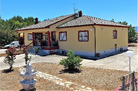 Villa in Els Poblets zu verkaufen, Espace de vie 232 m², Baujahr 1998, + KLIMA, Klimaanlage, Terrain 11310 m², 4 Chambres &agrave; coucher, 2 Badezimmer, Pool, ref.: GC-3119-4
