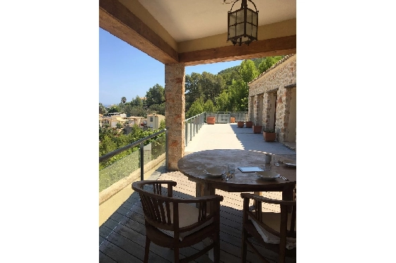 Villa in Denia zu verkaufen, Espace de vie 240 m², Baujahr 2010, Zustand neuwertig, + Zentralheizung, Klimaanlage, Terrain 1000 m², 6 Chambres &agrave; coucher, 3 Badezimmer, Pool, ref.: SC-L0920-16
