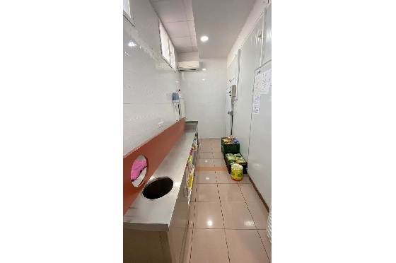Investition in Els Poblets zu verkaufen, Espace de vie 210 m², ref.: AS-0421-12