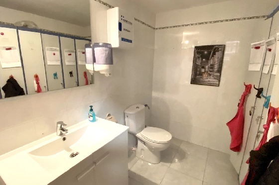 Investition in Els Poblets zu verkaufen, Espace de vie 210 m², ref.: AS-0421-20