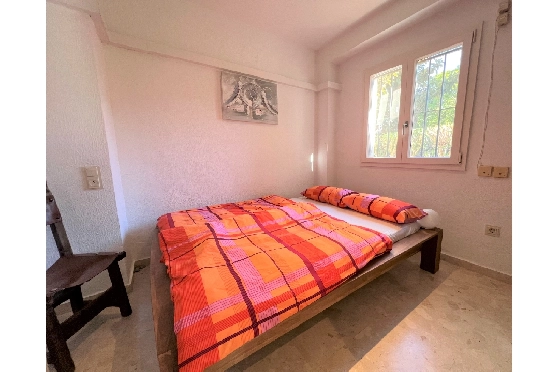 Villa in Denia zur Ferienvermietung, Espace de vie 117 m², Baujahr 1974, Zustand gepflegt, + Zentralheizung, Klimaanlage, Terrain 680 m², 3 Chambres &agrave; coucher, 2 Badezimmer, Pool, ref.: T-0615-11