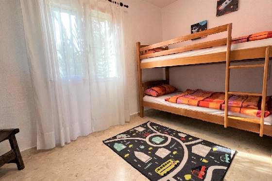 Villa in Denia zur Ferienvermietung, Espace de vie 117 m², Baujahr 1974, Zustand gepflegt, + Zentralheizung, Klimaanlage, Terrain 680 m², 3 Chambres &agrave; coucher, 2 Badezimmer, Pool, ref.: T-0615-12