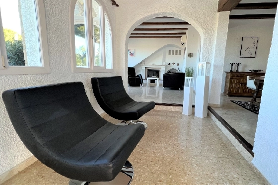Villa in Denia zur Ferienvermietung, Espace de vie 117 m², Baujahr 1974, Zustand gepflegt, + Zentralheizung, Klimaanlage, Terrain 680 m², 3 Chambres &agrave; coucher, 2 Badezimmer, Pool, ref.: T-0615-5