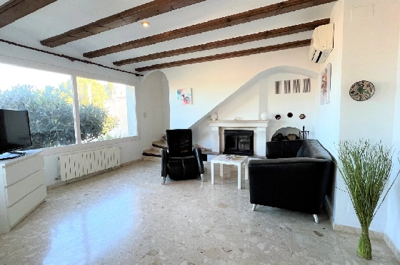 Villa in Denia zur Ferienvermietung, Espace de vie 117 m², Baujahr 1974, Zustand gepflegt, + Zentralheizung, Klimaanlage, Terrain 680 m², 3 Chambres &agrave; coucher, 2 Badezimmer, Pool, ref.: T-0615-6