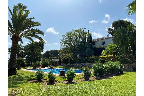 Villa in Javea zu verkaufen, Espace de vie 500 m², + Zentralheizung, Klimaanlage, Terrain 3000 m², 6 Chambres &agrave; coucher, 5 Badezimmer, Pool, ref.: MV-2471-1