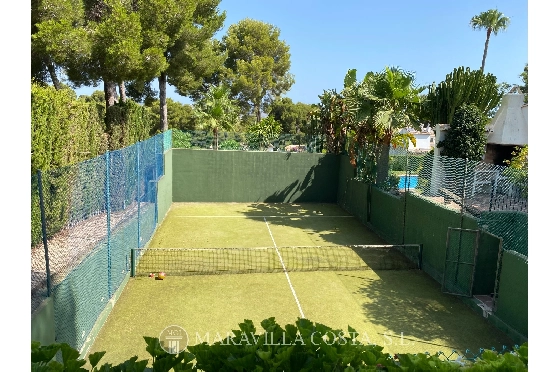 Villa in Javea zu verkaufen, Espace de vie 500 m², + Zentralheizung, Klimaanlage, Terrain 3000 m², 6 Chambres &agrave; coucher, 5 Badezimmer, Pool, ref.: MV-2471-22