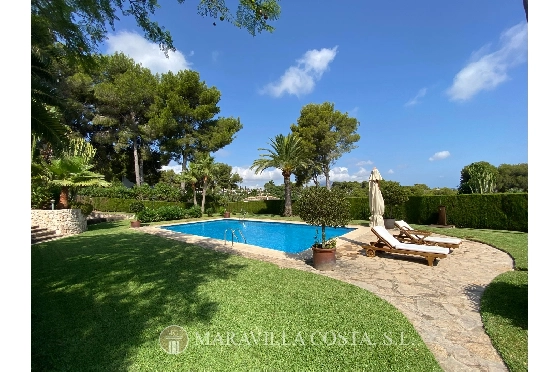 Villa in Javea zu verkaufen, Espace de vie 500 m², + Zentralheizung, Klimaanlage, Terrain 3000 m², 6 Chambres &agrave; coucher, 5 Badezimmer, Pool, ref.: MV-2471-3