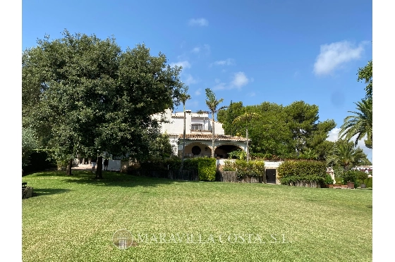 Villa in Javea zu verkaufen, Espace de vie 500 m², + Zentralheizung, Klimaanlage, Terrain 3000 m², 6 Chambres &agrave; coucher, 5 Badezimmer, Pool, ref.: MV-2471-4