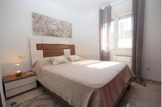 Villa in Els Poblets(Barranquets) zur Ferienvermietung, Espace de vie 110 m², Baujahr 2001, + KLIMA, Klimaanlage, Terrain 400 m², 3 Chambres &agrave; coucher, 2 Badezimmer, Pool, ref.: T-0421-11