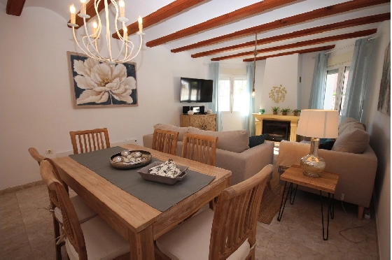 Villa in Els Poblets(Barranquets) zur Ferienvermietung, Espace de vie 110 m², Baujahr 2001, + KLIMA, Klimaanlage, Terrain 400 m², 3 Chambres &agrave; coucher, 2 Badezimmer, Pool, ref.: T-0421-6