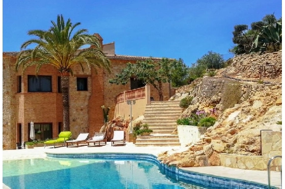 Villa in Pedreguer zu verkaufen, Espace de vie 465 m², Baujahr 2000, Zustand neuwertig, + Zentralheizung, Klimaanlage, Terrain 9200 m², 4 Chambres &agrave; coucher, 4 Badezimmer, Pool, ref.: VGC-3521-PL-1