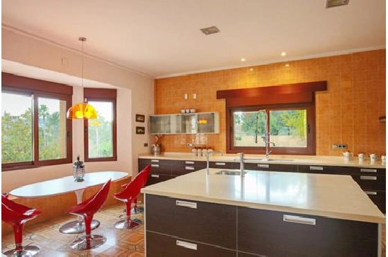 Villa in Pedreguer zu verkaufen, Espace de vie 465 m², Baujahr 2000, Zustand neuwertig, + Zentralheizung, Klimaanlage, Terrain 9200 m², 4 Chambres &agrave; coucher, 4 Badezimmer, Pool, ref.: VGC-3521-PL-16