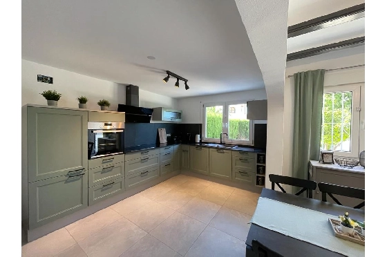 Reihenhaus in Els Poblets(Barranquets) zur Ferienvermietung, Espace de vie 104 m², Baujahr 1999, Zustand neuwertig, + KLIMA, Klimaanlage, Terrain 150 m², 3 Chambres &agrave; coucher, 2 Badezimmer, Pool, ref.: T-0621-10