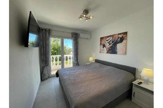 Reihenhaus in Els Poblets(Barranquets) zur Ferienvermietung, Espace de vie 104 m², Baujahr 1999, Zustand neuwertig, + KLIMA, Klimaanlage, Terrain 150 m², 3 Chambres &agrave; coucher, 2 Badezimmer, Pool, ref.: T-0621-13