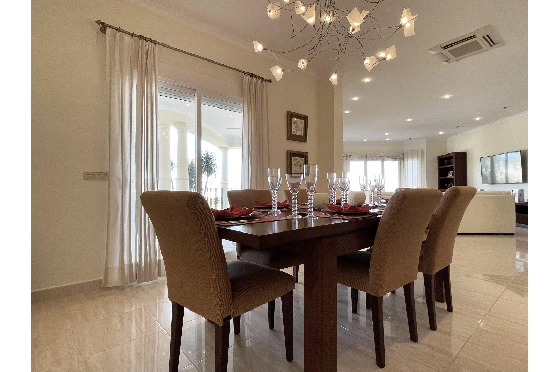 Villa in Javea zu verkaufen, Espace de vie 468 m², Klimaanlage, Terrain 2012 m², 4 Chambres &agrave; coucher, 4 Badezimmer, Pool, ref.: BS-3974722-15