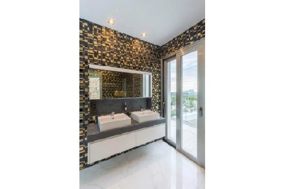 Villa in Moraira zu verkaufen, Espace de vie 470 m², Klimaanlage, Terrain 836 m², 5 Chambres &agrave; coucher, 4 Badezimmer, Pool, ref.: BS-3974695-15