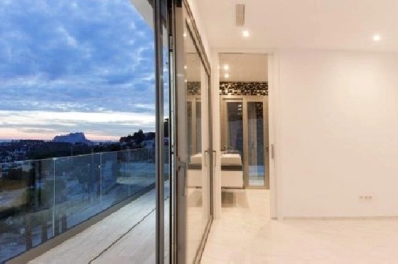 Villa in Moraira zu verkaufen, Espace de vie 470 m², Klimaanlage, Terrain 836 m², 5 Chambres &agrave; coucher, 4 Badezimmer, Pool, ref.: BS-3974695-24