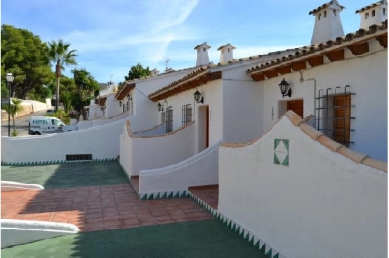 Investition in Moraira zu verkaufen, 18 Chambres &agrave; coucher, 20 Badezimmer, Pool, ref.: BS-3974656-12