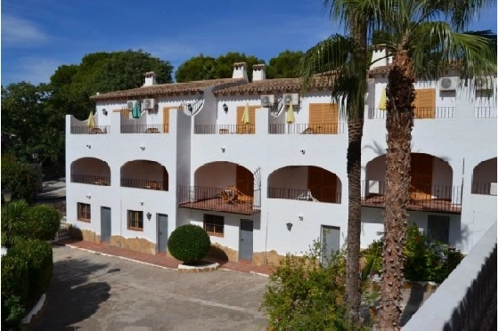 Investition in Moraira zu verkaufen, 18 Chambres &agrave; coucher, 20 Badezimmer, Pool, ref.: BS-3974656-26