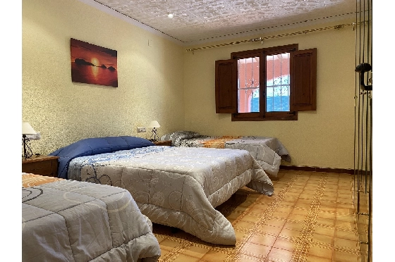 Finca in Pedreguer(Campo) zu verkaufen, Espace de vie 150 m², Baujahr 1980, Zustand gepflegt, Klimaanlage, Terrain 700 m², 4 Chambres &agrave; coucher, 2 Badezimmer, Pool, ref.: GC-0322-17