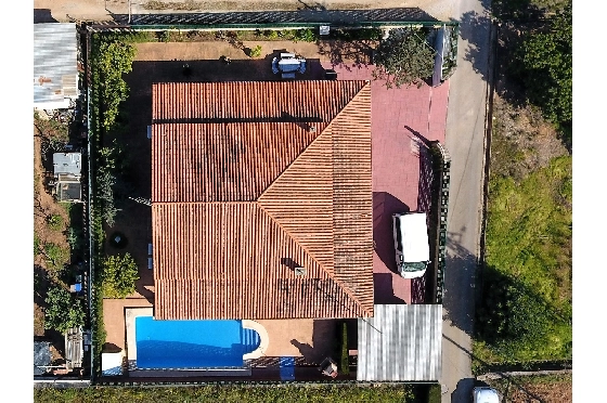 Finca in Pedreguer(Campo) zu verkaufen, Espace de vie 150 m², Baujahr 1980, Zustand gepflegt, Klimaanlage, Terrain 700 m², 4 Chambres &agrave; coucher, 2 Badezimmer, Pool, ref.: GC-0322-27