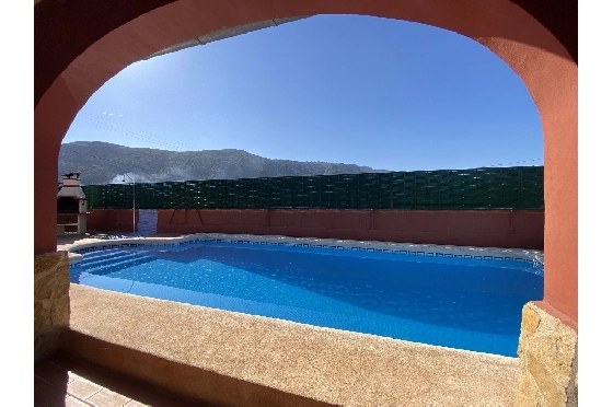 Finca in Pedreguer(Campo) zu verkaufen, Espace de vie 150 m², Baujahr 1980, Zustand gepflegt, Klimaanlage, Terrain 700 m², 4 Chambres &agrave; coucher, 2 Badezimmer, Pool, ref.: GC-0322-3